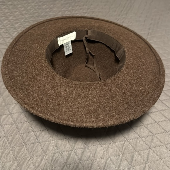 Treasure and Bond Snake Print Detail Hat - Picture 4 of 4